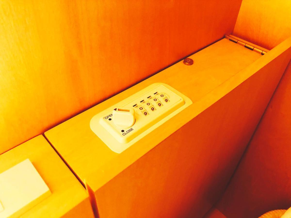 Catalyst Art Hotel Osaka Eksteriør billede